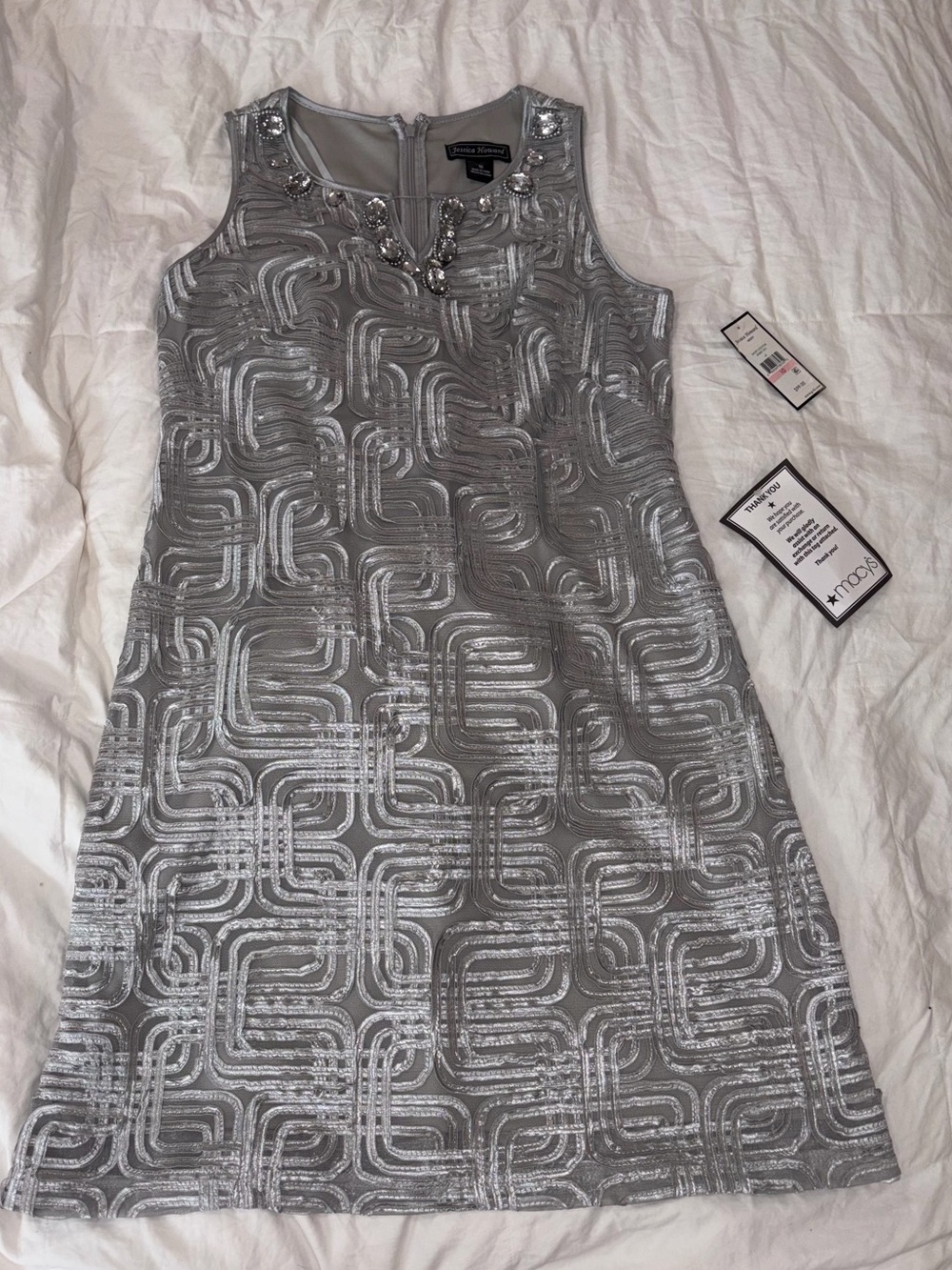 Jessica Howard Silver Textured Jewel-Neck Mini Dress